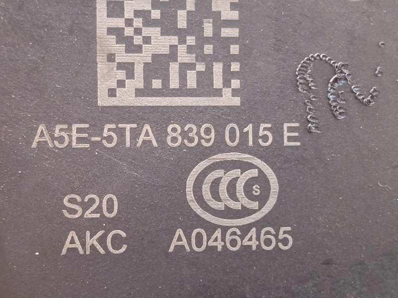 Recambio de cerradura puerta trasera izquierda para volkswagen polo 1.0 tsi referencia OEM IAM 5TA839015E  