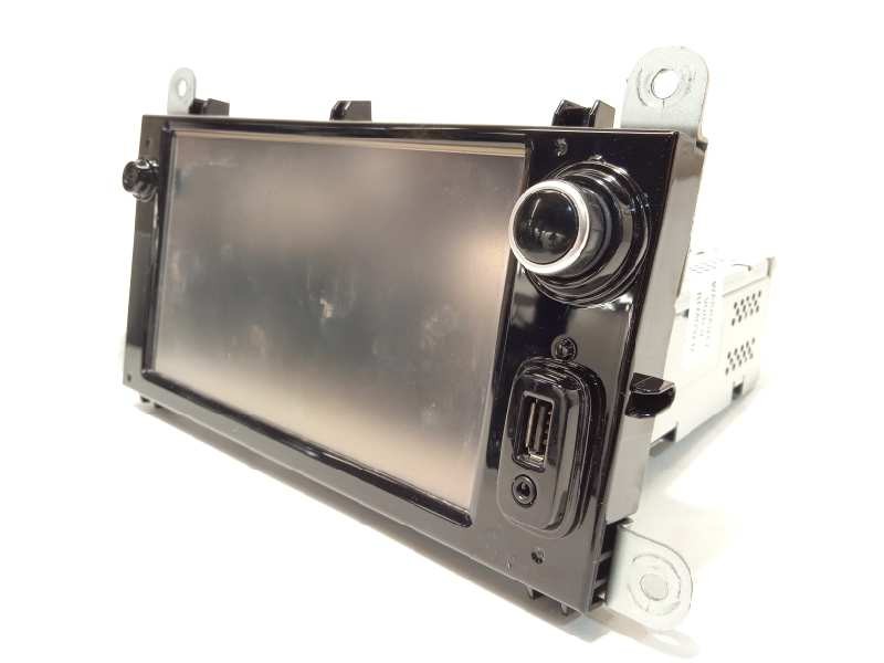 Recambio de pantalla multifuncion para renault clio iv zen referencia OEM IAM 281158699R  