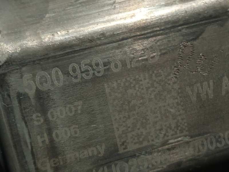 Recambio de elevalunas trasero derecho para volkswagen polo 1.0 tsi referencia OEM IAM 2G6839462C  5Q0959812D