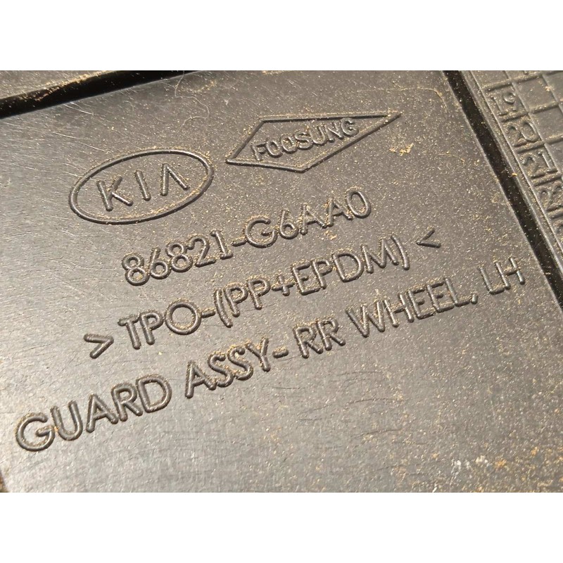 Recambio de paso de rueda trasero izquierdo para kia picanto (ja) gt line referencia OEM IAM 86821G6AA0  