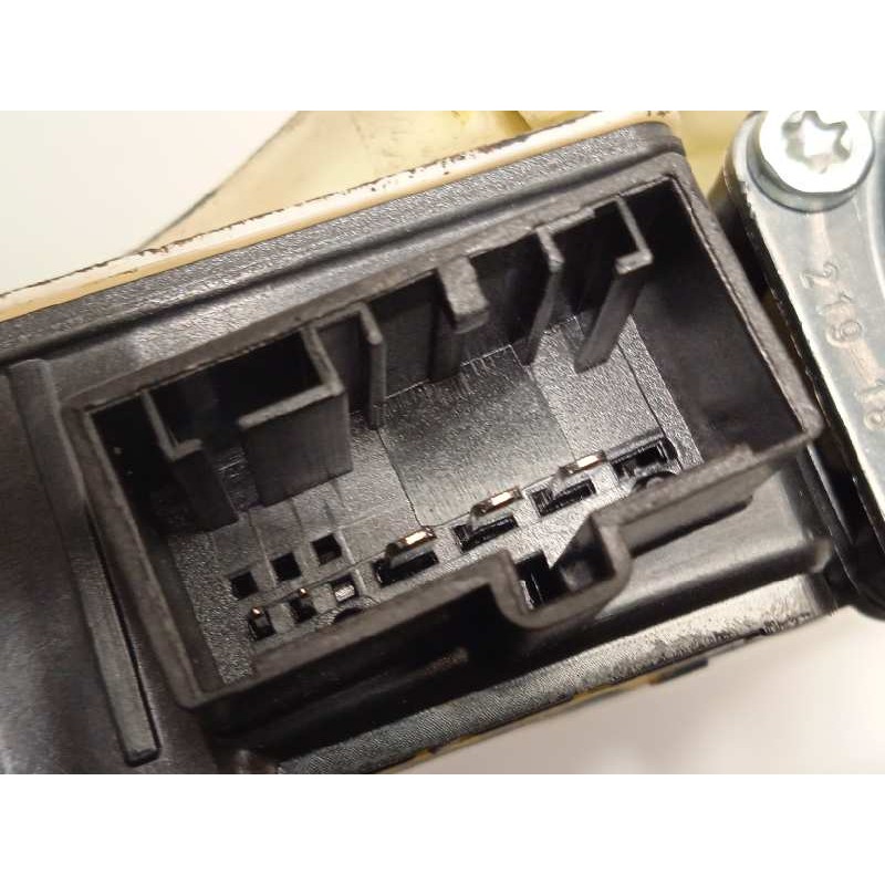 Recambio de elevalunas trasero izquierdo para volkswagen polo 1.0 tsi referencia OEM IAM 2G6839461C  5Q0959811D