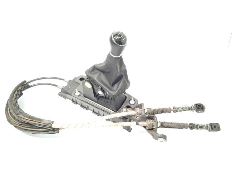Recambio de palanca cambio para volkswagen polo 1.0 tsi referencia OEM IAM 2Q0711049J  