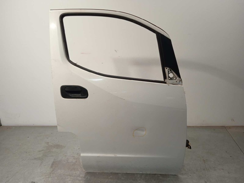 Recambio de puerta delantera derecha para nissan nv 200 (m20) 1.5 dci cat referencia OEM IAM H0100BJ0MA  