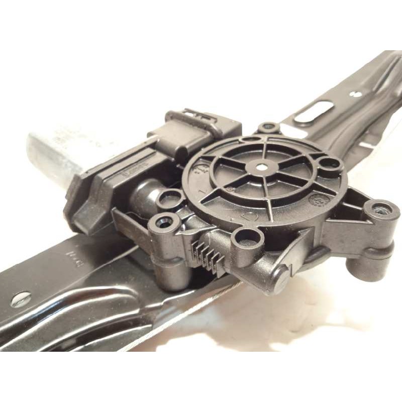 Recambio de elevalunas trasero derecho para bmw serie x1 (f48) sdrive18i referencia OEM IAM 7463492 67627354889 51357490200