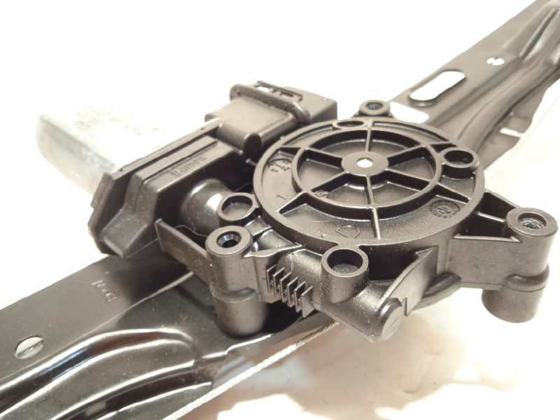 Recambio de elevalunas trasero derecho para bmw serie x1 (f48) sdrive18i referencia OEM IAM 7463492 67627354889 51357490200