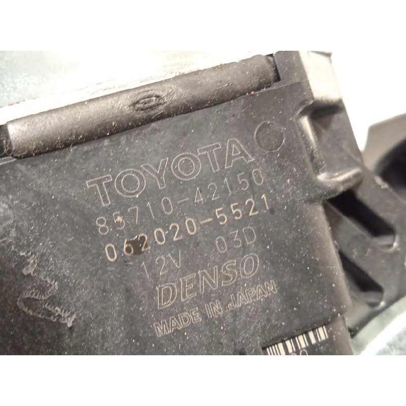 Recambio de elevalunas trasero derecho para toyota rav4 referencia OEM IAM 8571042150  0620205521