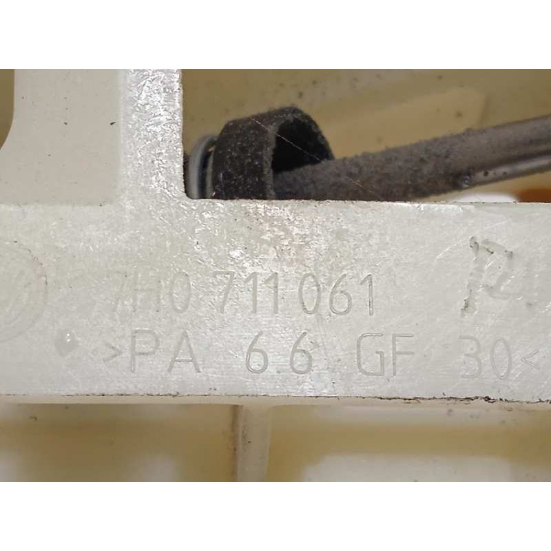 Recambio de palanca cambio para volkswagen t6 transporter furgón largo referencia OEM IAM 7H0711061  7H0711116