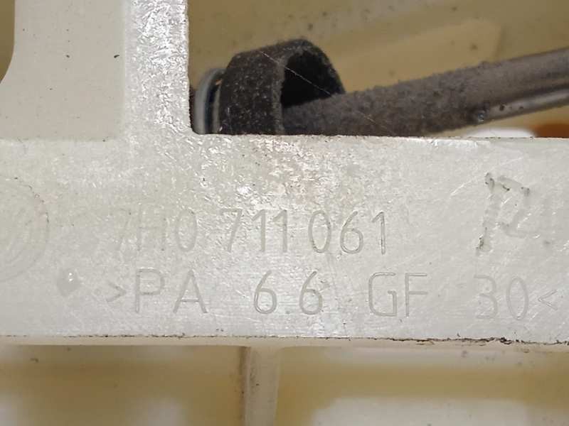 Recambio de palanca cambio para volkswagen t6 transporter furgón largo referencia OEM IAM 7H0711061  7H0711116