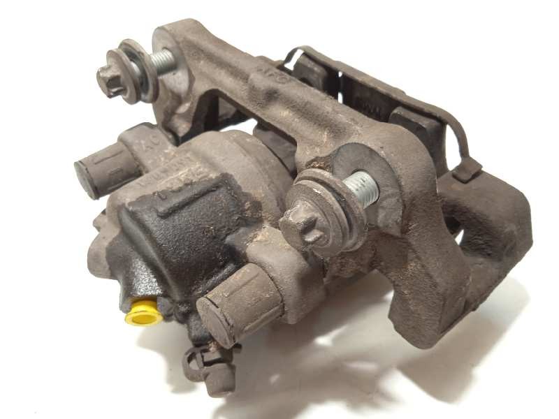 Recambio de pinza freno delantera derecha para bmw serie 1 lim. (f20) 118i referencia OEM IAM 34116850650  