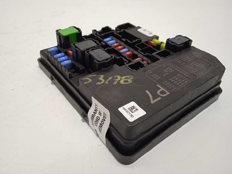 Recambio de caja reles / fusibles para nissan juke (f15) 1.6 cat referencia OEM IAM 284B71TT2C  