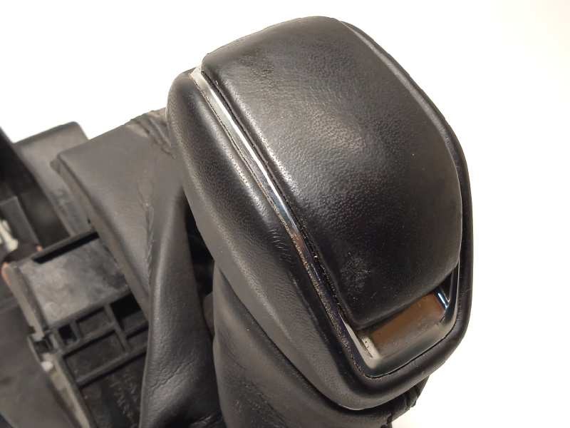 Recambio de palanca cambio para toyota rav4 referencia OEM IAM 3356012650 3382042480 3354240050C0