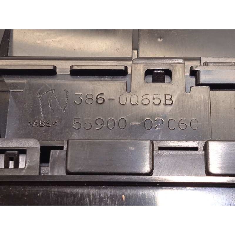 Recambio de mando climatizador para toyota auris 1.2 16v turbo cat referencia OEM IAM 5590002C60  