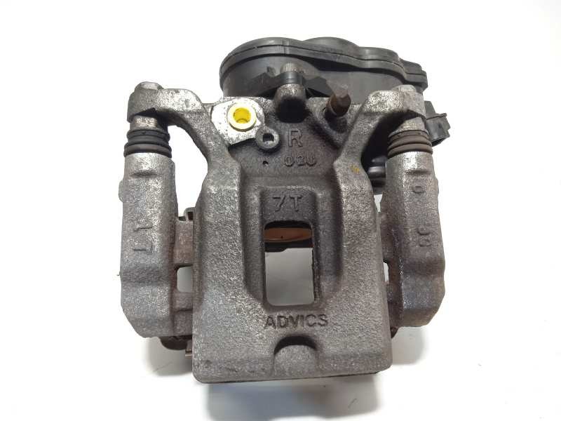 Recambio de pinza freno trasera derecha para toyota rav4 referencia OEM IAM 4783042100  