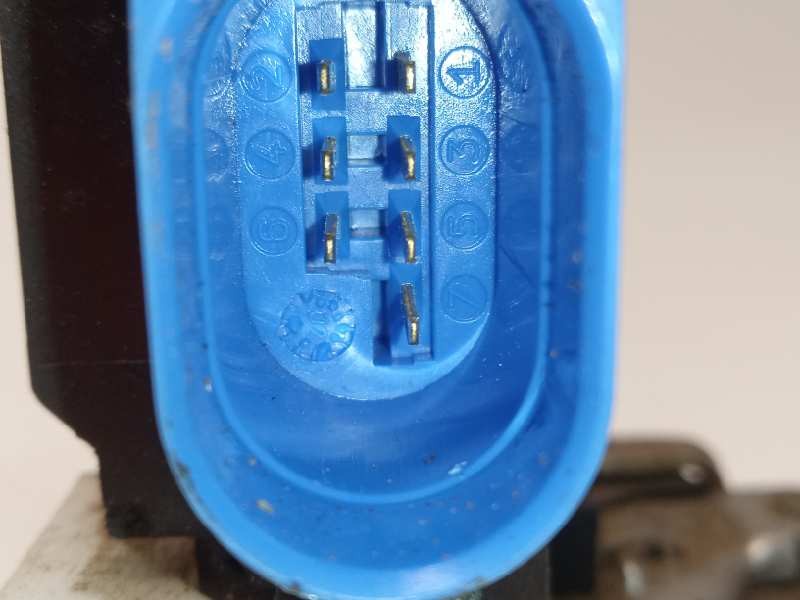 Recambio de cerradura puerta trasera izquierda para volkswagen touareg (7la) tdi v10 referencia OEM IAM 7L0839015B  