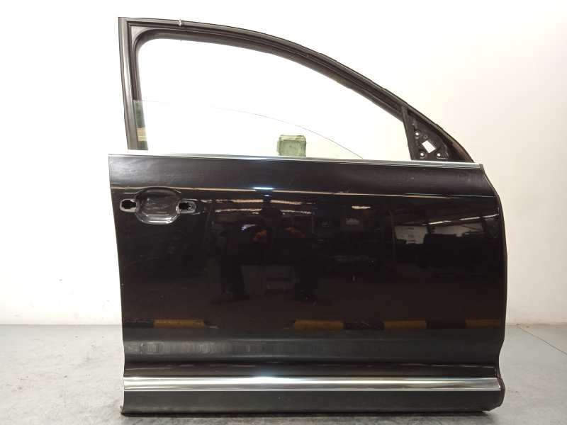 Recambio de puerta delantera derecha para volkswagen touareg (7la) tdi v10 referencia OEM IAM 7L0831056L  