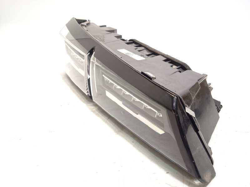 Recambio de piloto trasero izquierdo interior para peugeot 308 1.2 allure puretech referencia OEM IAM 9835300680  