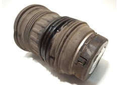 Recambio de amortiguador trasero derecho para porsche panamera gts referencia OEM IAM 97033353333   2