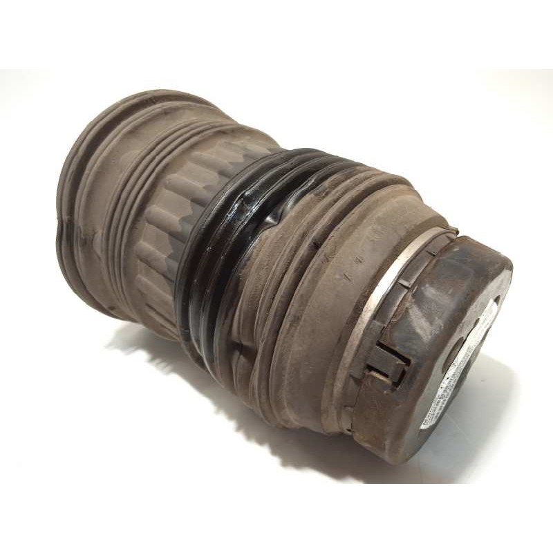 Recambio de amortiguador trasero derecho para porsche panamera gts referencia OEM IAM 97033353333  