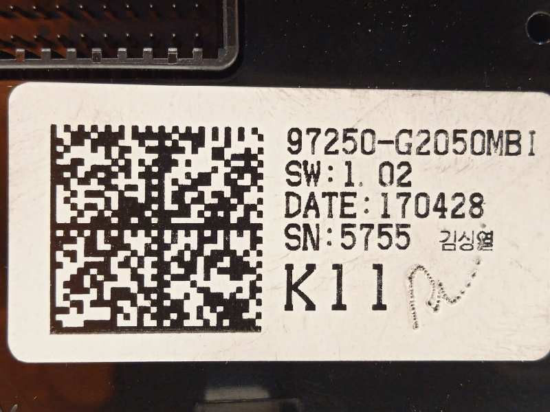 Recambio de mando climatizador para hyundai ioniq hybrid referencia OEM IAM 97250G2050MBI  