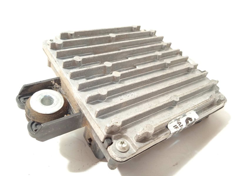 Recambio de modulo electronico para renault kangoo z.e. referencia OEM IAM 472501969R  