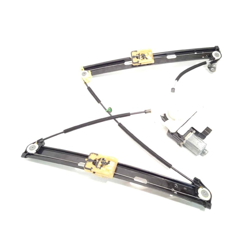 Recambio de elevalunas delantero derecho para volkswagen polo 1.0 tsi referencia OEM IAM 2G4837462B  2Q1959406L