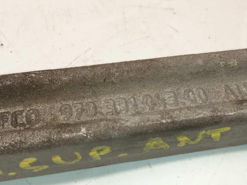 Recambio de brazo suspension superior trasero derecho para porsche panamera gts referencia OEM IAM 97033104300  