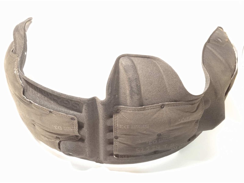 Recambio de paso de rueda trasero derecho para kia e - niro hibrido referencia OEM IAM 86822AT000  