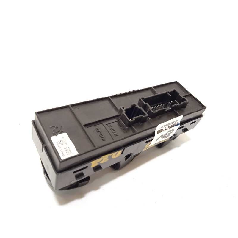 Recambio de mando elevalunas delantero izquierdo para nissan juke (f15) 1.6 cat referencia OEM IAM 254011KA5E  