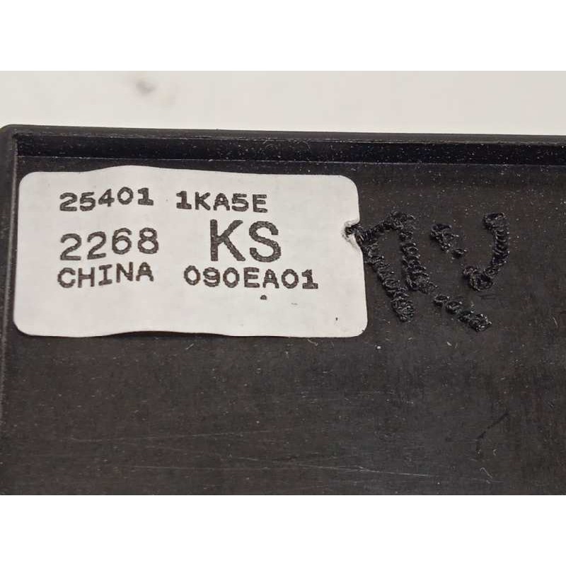 Recambio de mando elevalunas delantero izquierdo para nissan juke (f15) 1.6 cat referencia OEM IAM 254011KA5E  