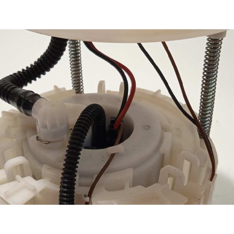 Recambio de bomba combustible para hyundai ioniq hybrid referencia OEM IAM 31114G2600  31110G2600