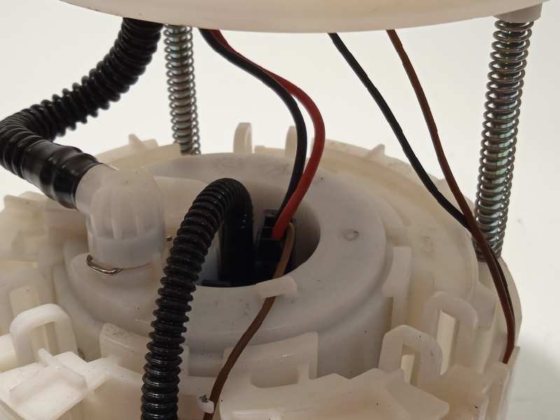 Recambio de bomba combustible para hyundai ioniq hybrid referencia OEM IAM 31114G2600  31110G2600