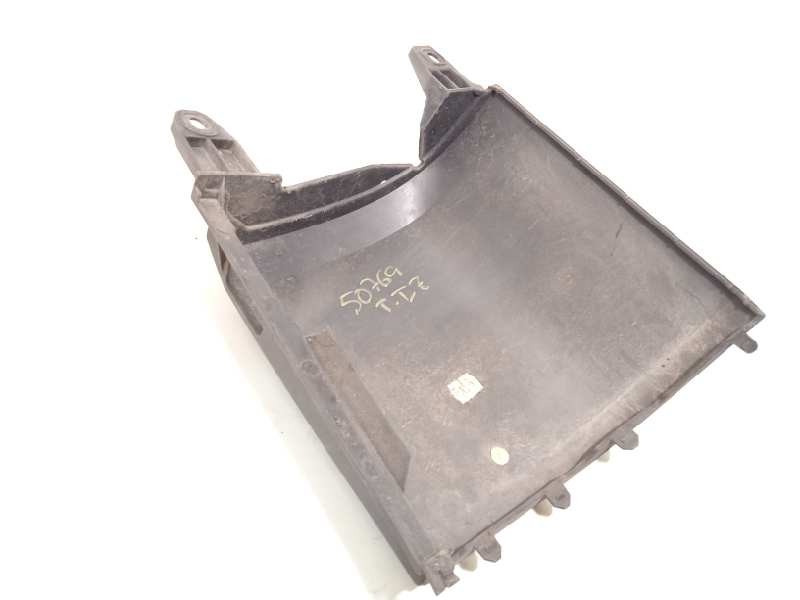 Recambio de puntera paragolpes trasera izquierda para volkswagen t6 transporter furgón largo referencia OEM IAM 7E0807321C  7E08