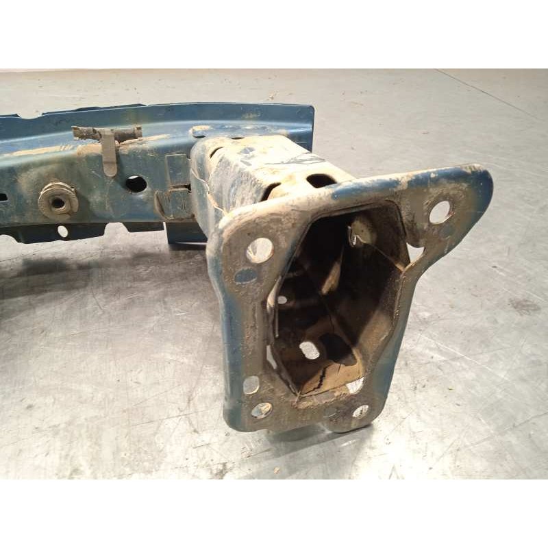 Recambio de refuerzo paragolpes delantero para ford focus cabrio (ca5) trend referencia OEM IAM 1540638  