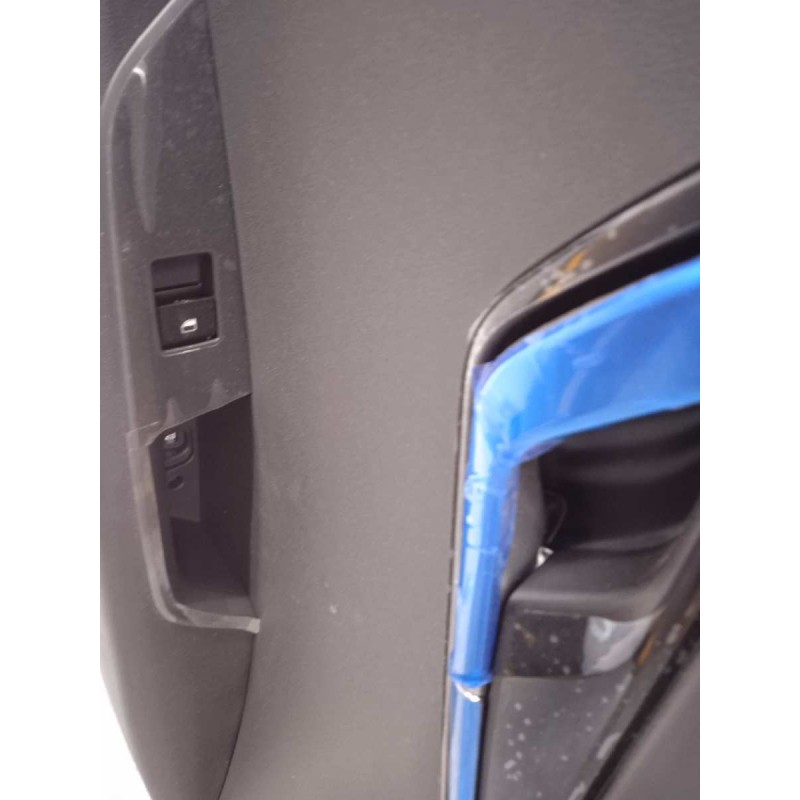 Recambio de guarnecido puerta trasera derecha para kia e - niro hibrido referencia OEM IAM 83302AT000CCV  