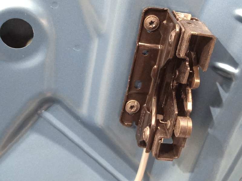 Recambio de tapa maletero para ford focus cabrio (ca5) trend referencia OEM IAM 1544584  