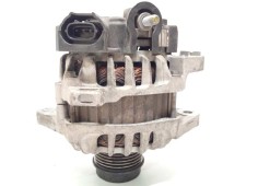 Recambio de alternador para kia venga basic referencia OEM IAM 373002B710  2617585 2