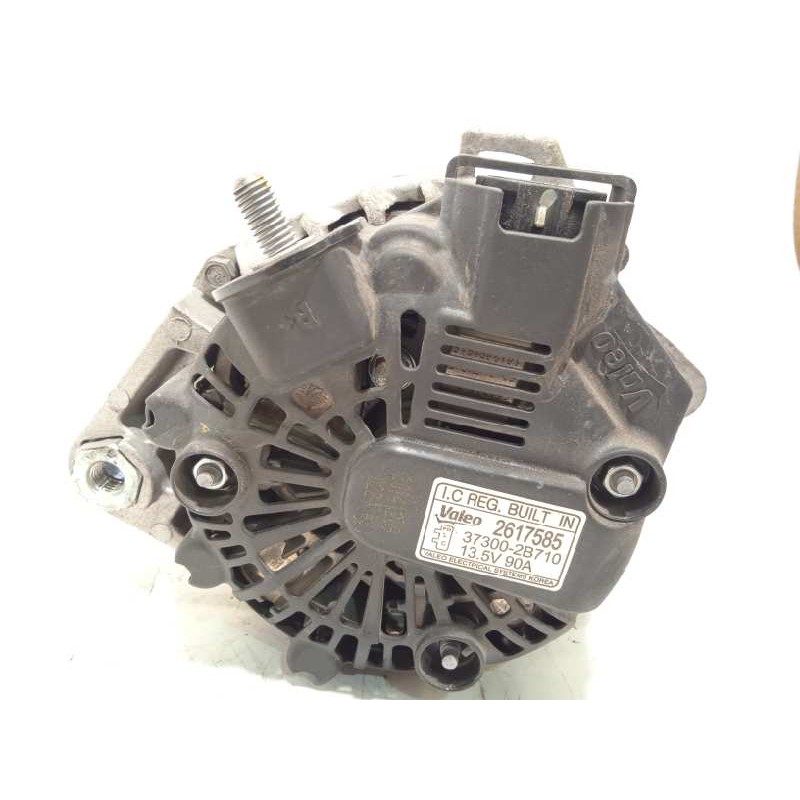 Recambio de alternador para kia venga basic referencia OEM IAM 373002B710  2617585