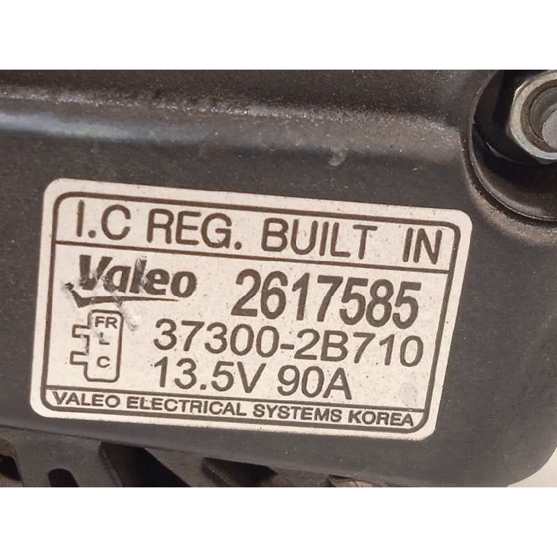Recambio de alternador para kia venga basic referencia OEM IAM 373002B710  2617585