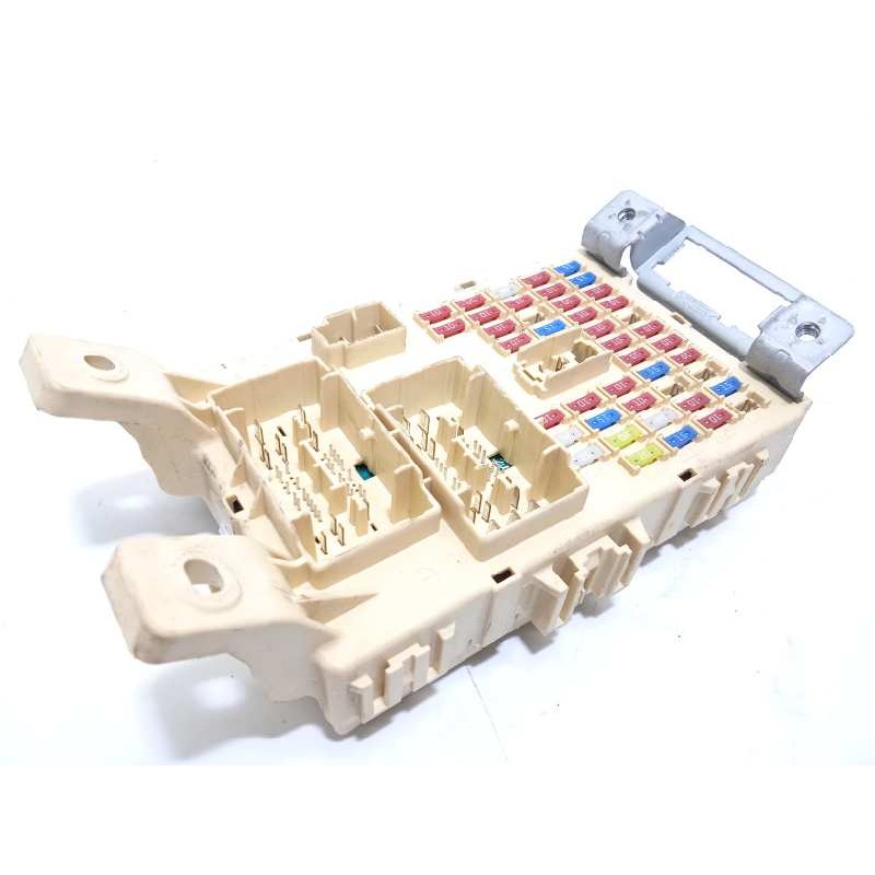Recambio de caja reles / fusibles para hyundai i20 1.2 16v cat referencia OEM IAM 919511J030  