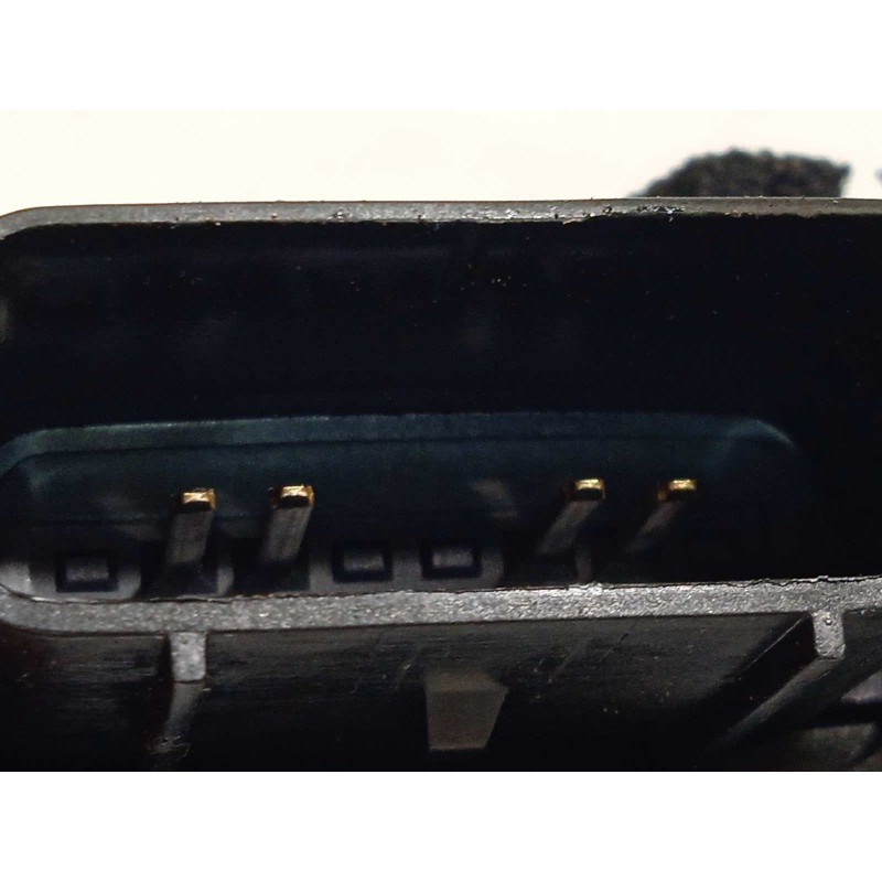 Recambio de cerradura puerta trasera derecha para kia rio (yb) 1.0 tgdi cat referencia OEM IAM 81420H8010  81420H8010MGV