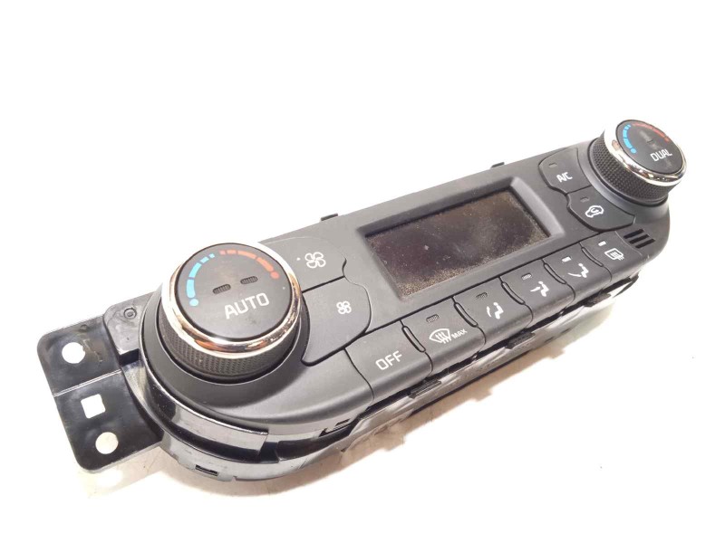 Recambio de mando climatizador para kia cee´d tech referencia OEM IAM 97250A2400  97250A2400WK