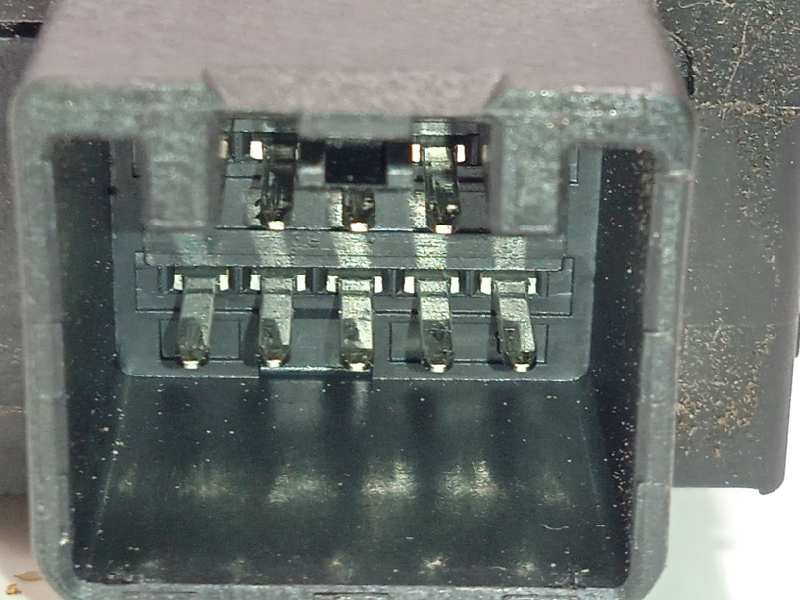 Recambio de motor techo electrico para mazda cx-5 2.0 cat referencia OEM IAM WR07E001AH  