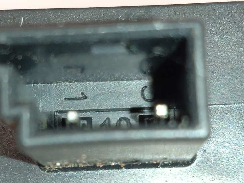 Recambio de antena para bmw serie x1 (f48) sdrive18i referencia OEM IAM 65209220832  