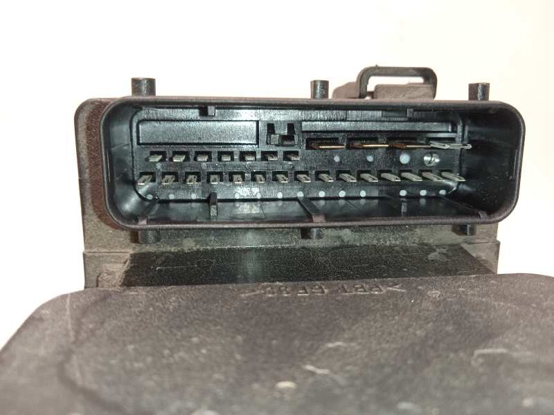 Recambio de abs para toyota yaris (ncp1/nlp1/scp1) 1.3 cat referencia OEM IAM 445100D011 0273004636 0265216904