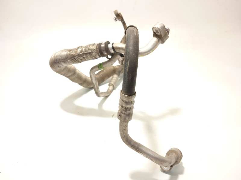 Recambio de tubos aire acondicionado para porsche panamera gts referencia OEM IAM 97057309700  