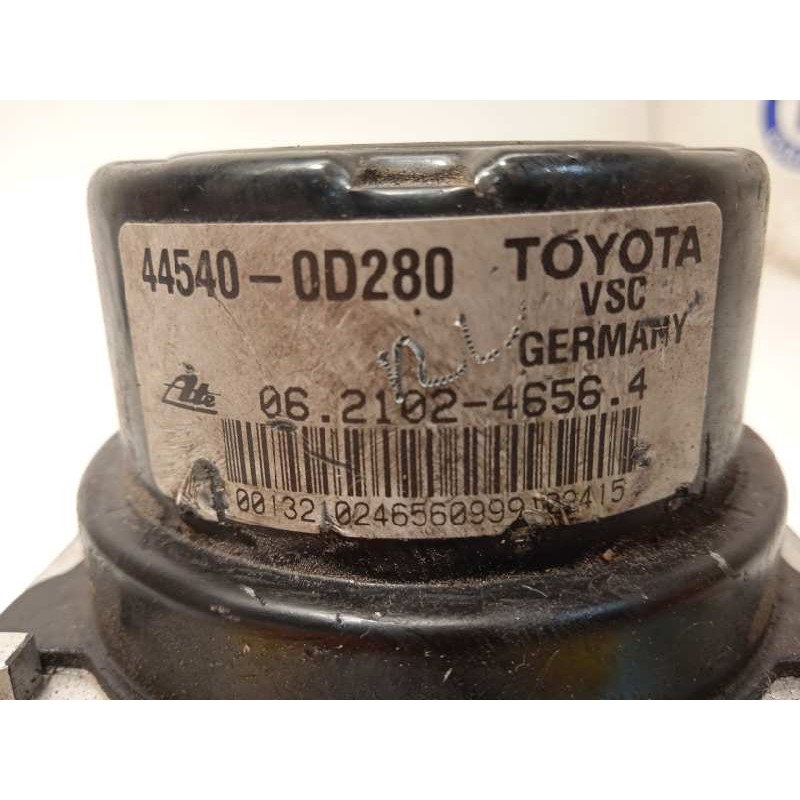 Recambio de abs para toyota yaris hsd active referencia OEM IAM 445400D280 895410D480 06210246564