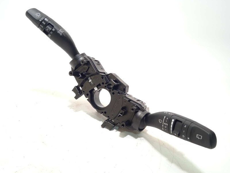 Recambio de mando intermitentes para kia rio (yb) 1.0 tgdi cat referencia OEM IAM 93404D4962  