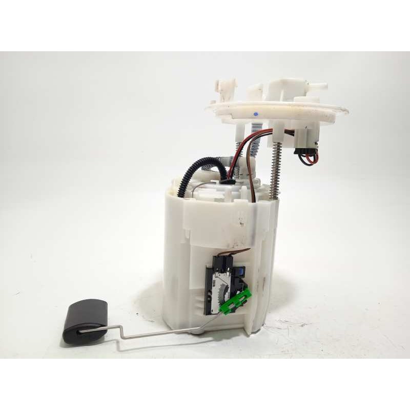 Recambio de bomba combustible para kia rio (yb) 1.0 tgdi cat referencia OEM IAM 31110H8400  