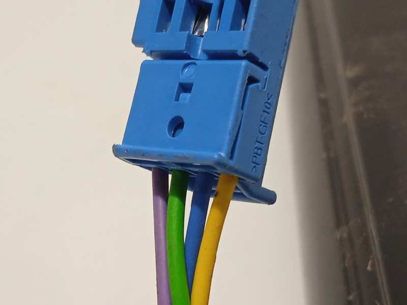 Recambio de amortiguadores maletero / porton para porsche panamera gts referencia OEM IAM 97051257314  