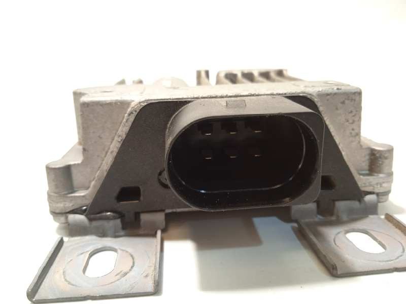 Recambio de centralita bomba combustible para porsche panamera gts referencia OEM IAM 7P0906093B  A2C53355730